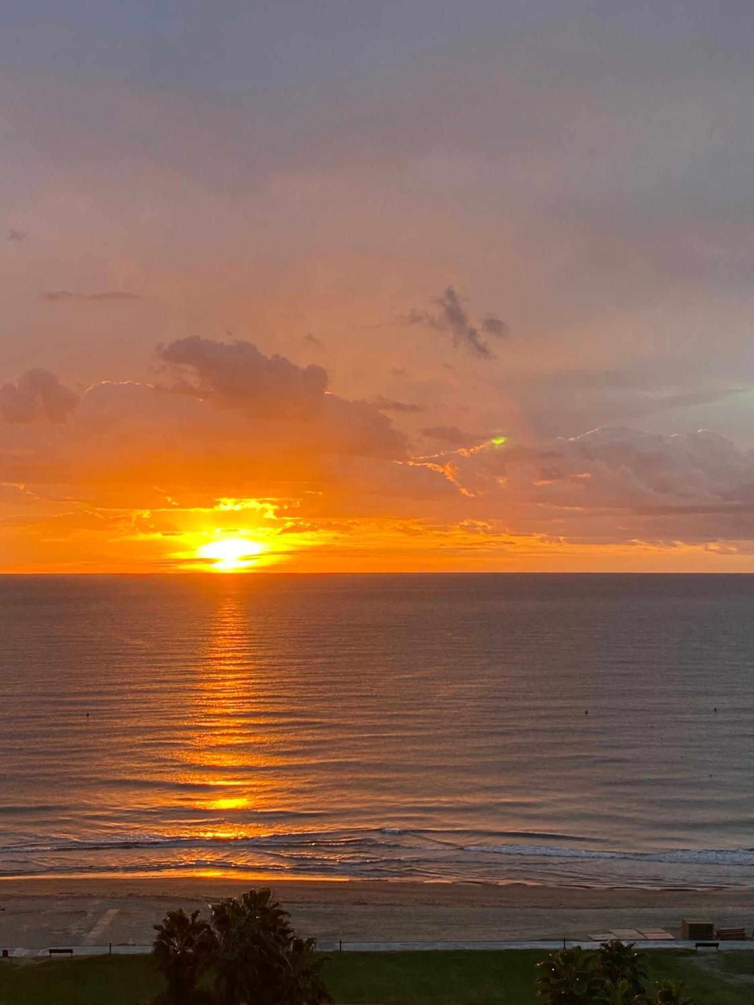 オロペサ・デル・マールAtico Frontal Con Vistas Al Mar - 1ª Linea Acapulco Iアパートメント エクステリア 写真